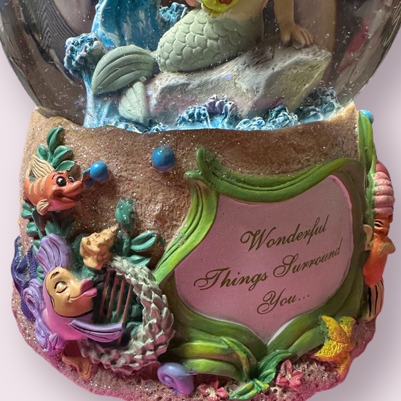 Precious Moments Disney Showcase Collection 2013 Little Mermaid Snow Globe - Picture 8 of 10